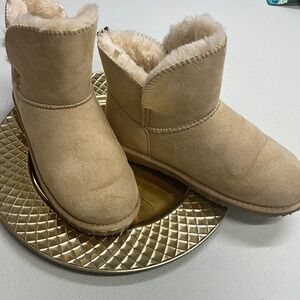Ugg Style Boots